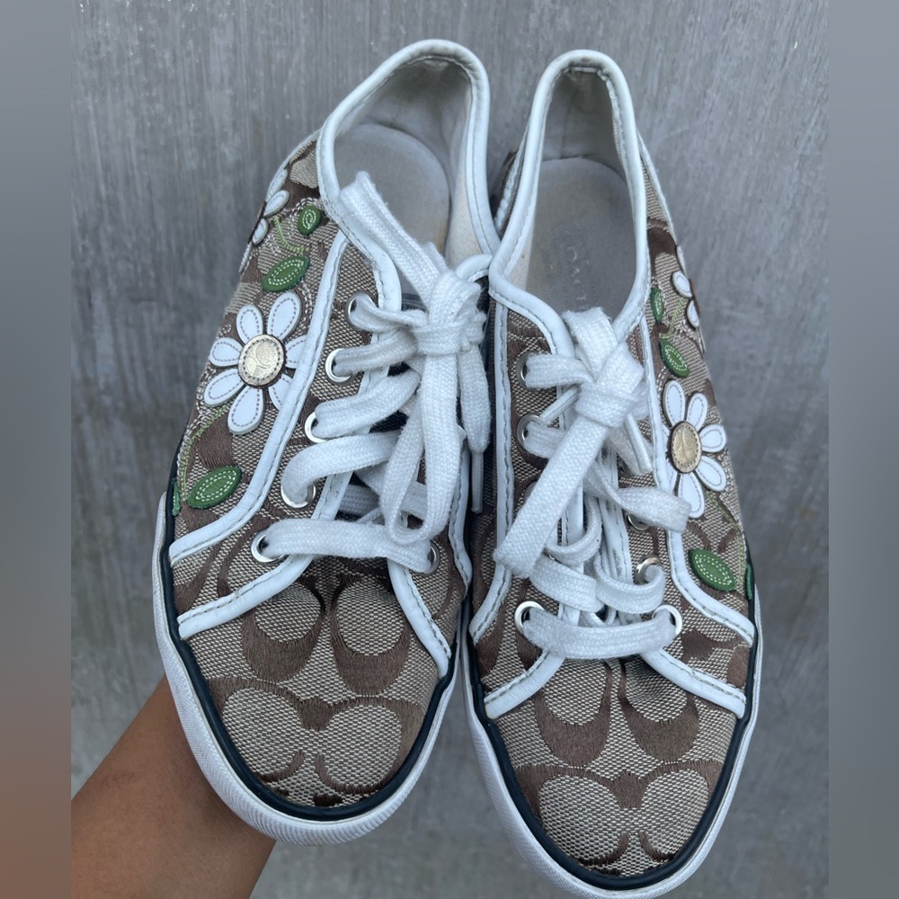 Coach Dee Floral Khaki Brown Canvas Lace‎ up Sneakers Size 5B Brown.